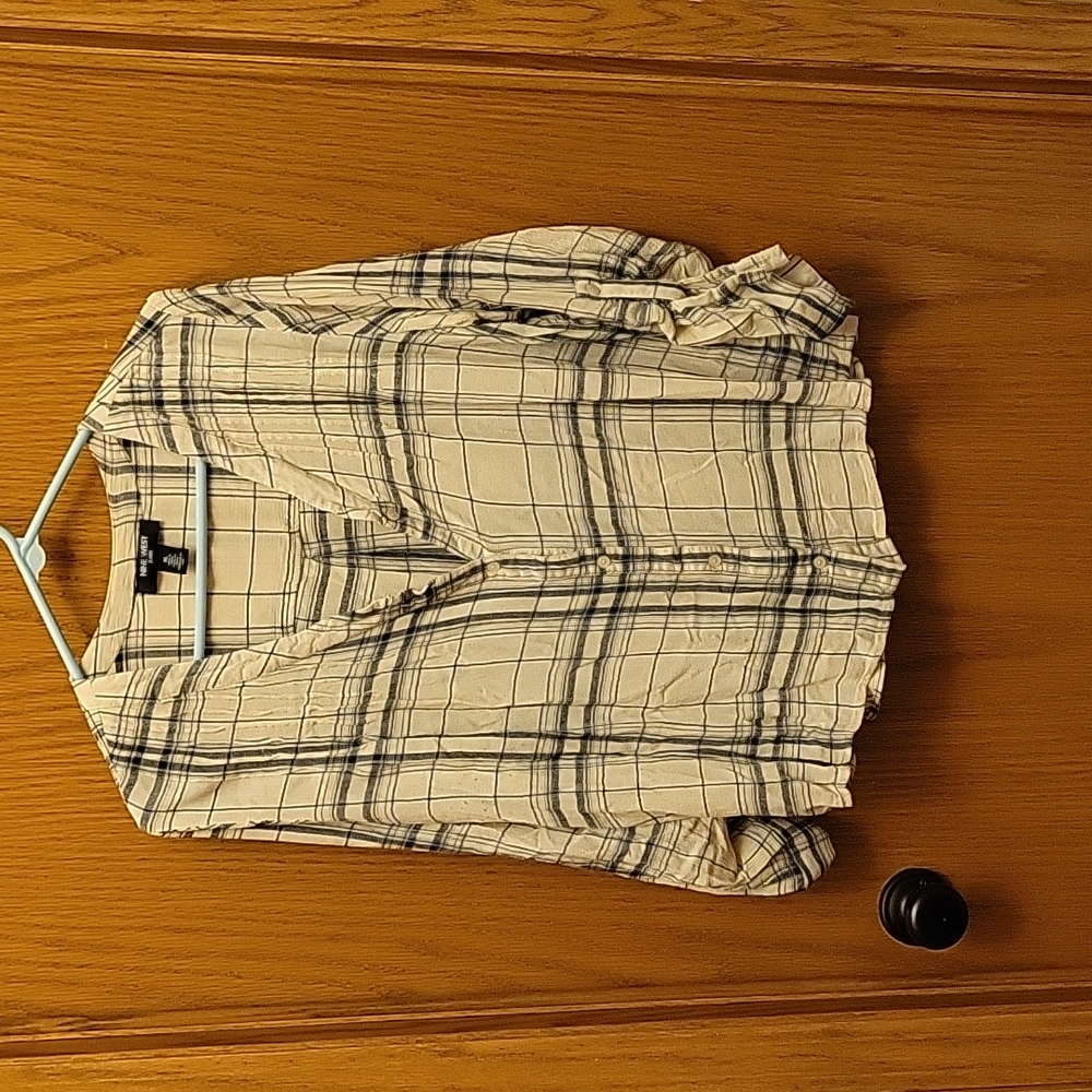 Women's shirt